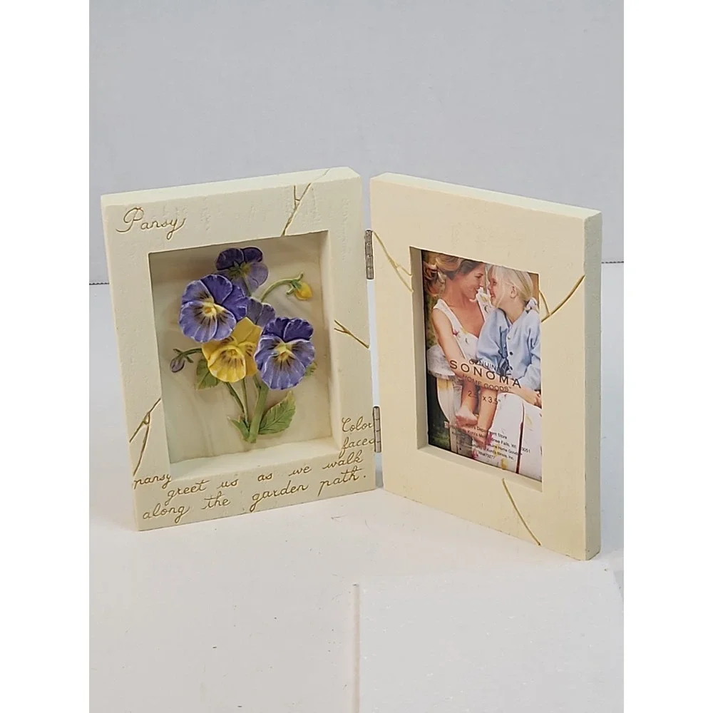 Sonoma‎ Home Goods Hinged Double Picture Frame 2.5